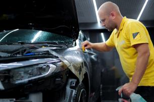 Пленка на автомобиль Пленка на автомобиль